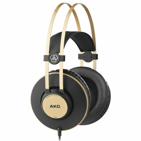 AKG K92